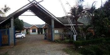 victoria ridge hotel laare