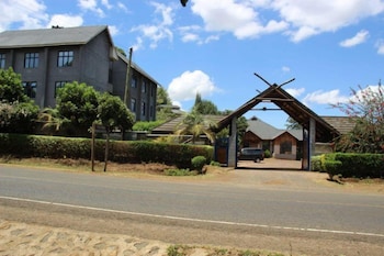 victoria ridge hotel laare
