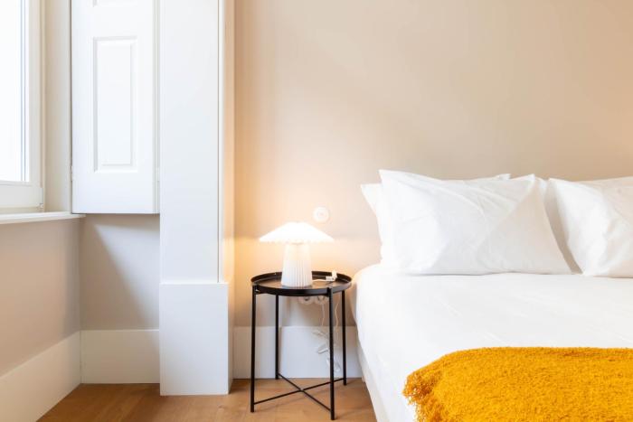 entreparedes house