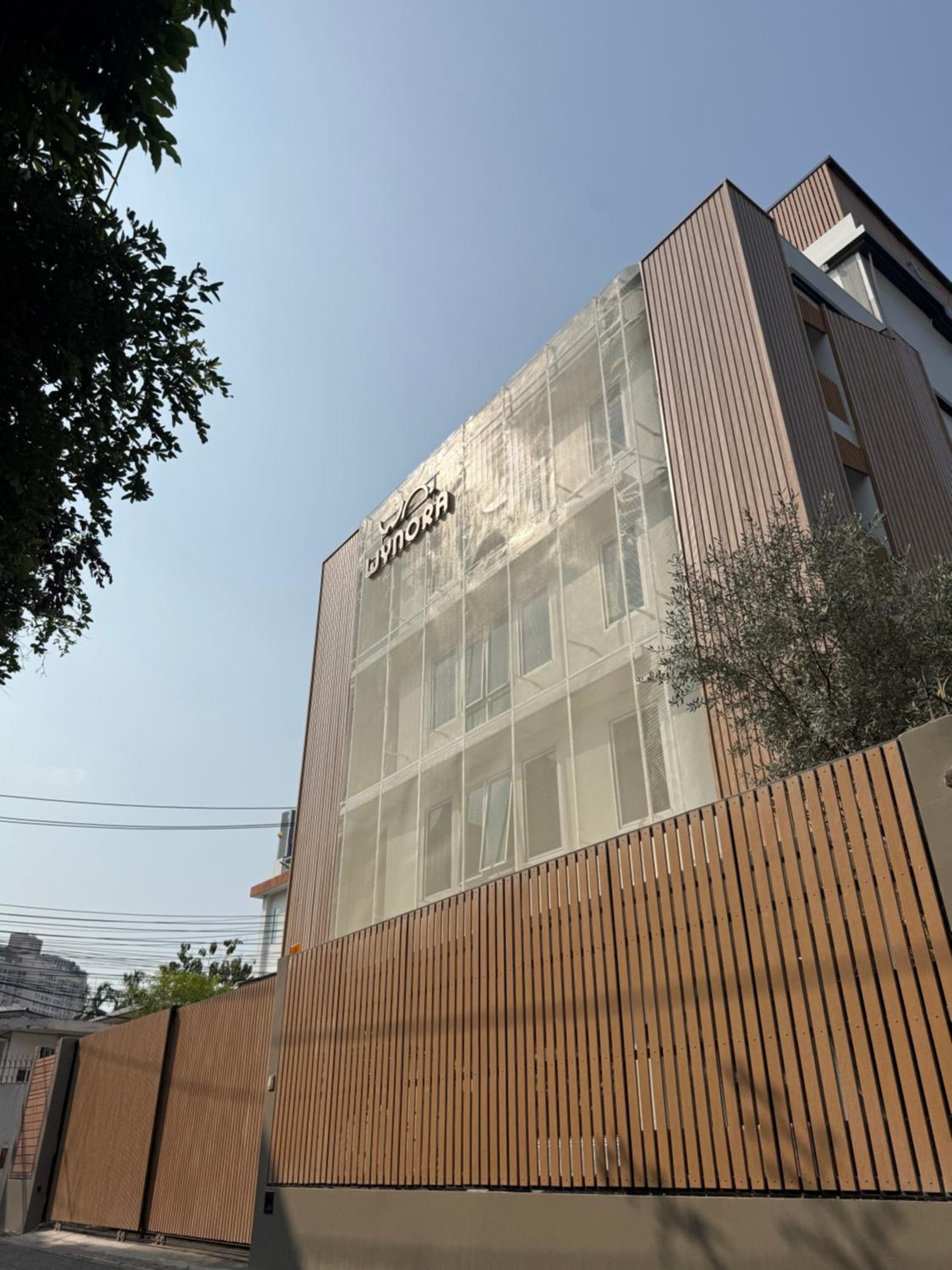 wynora hotel