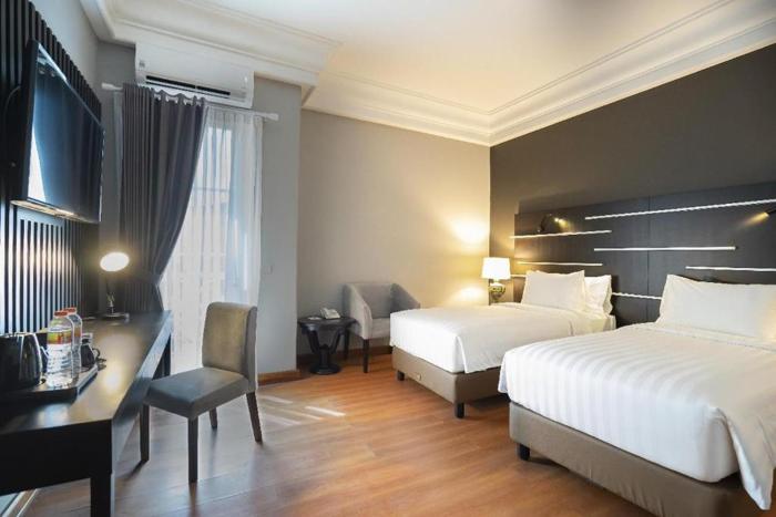 madina inn hotel and hostel yogyakarta