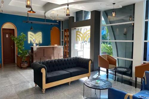 madina inn hotel and hostel yogyakarta