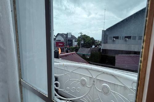 madina inn hotel and hostel yogyakarta