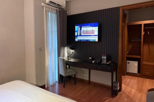 madina inn hotel and hostel yogyakarta