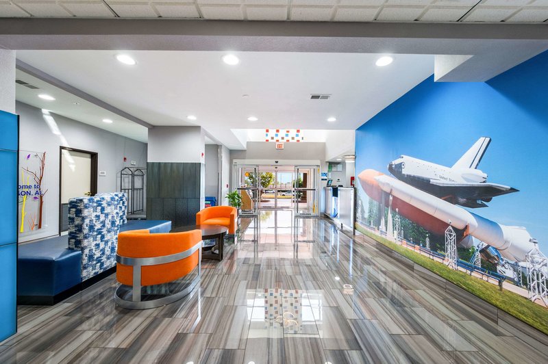 baymont inn and suites huntsville airport madison