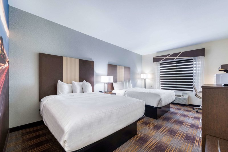 baymont inn and suites huntsville airport madison