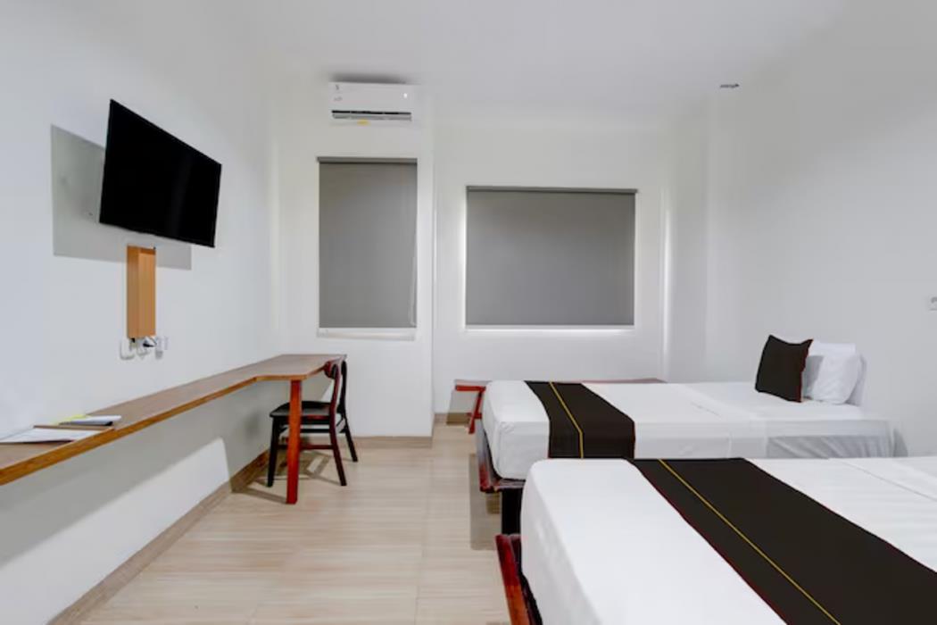 townhouse oak near the park mall solo