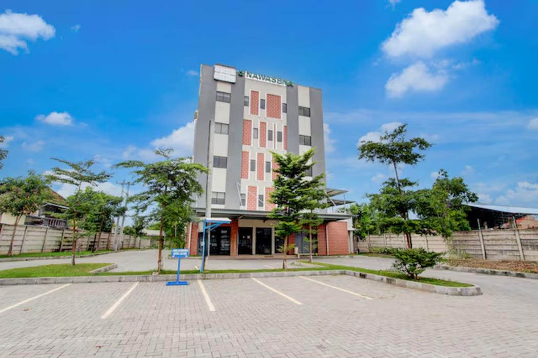 townhouse oak near the park mall solo