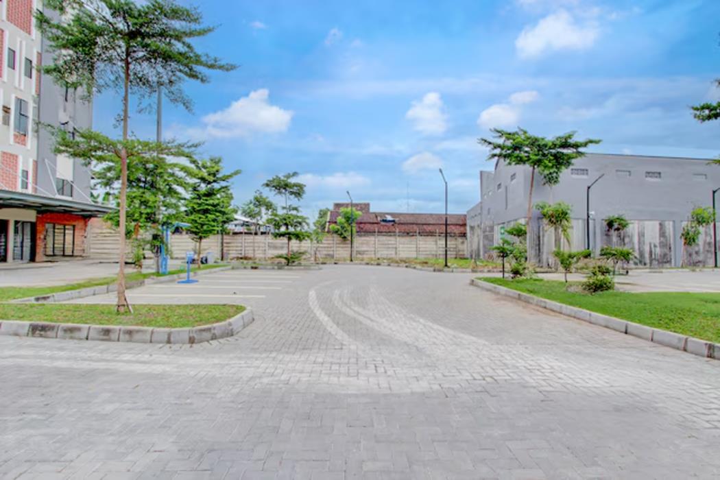 townhouse oak near the park mall solo