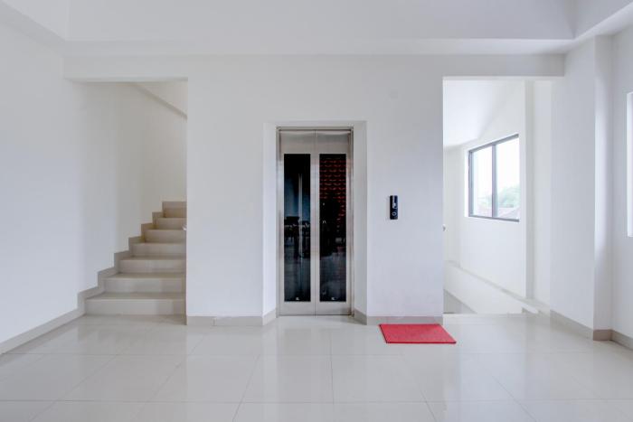 townhouse oak near the park mall solo