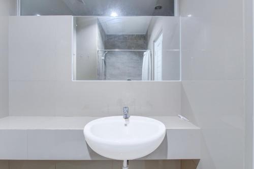 townhouse oak near the park mall solo