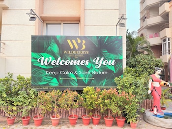 wildberrys suites baliapanda rd