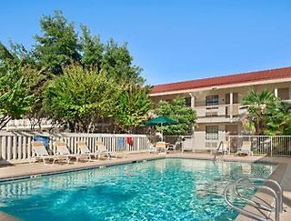 Baymont Inn & Suites Longview,Texas>>Longview,2 star