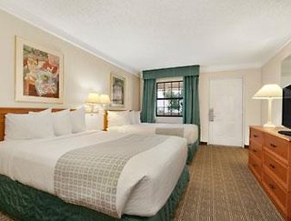 Baymont Inn & Suites Longview,Texas>>Longview,2 star