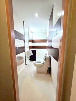 The See Stay Hatyai,,2 star