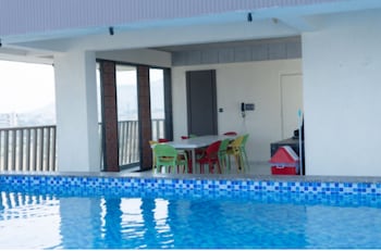 H2o Casa Lgatpuri,,2 star