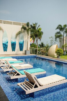 Elaya Resort Unawatuna,,4 star