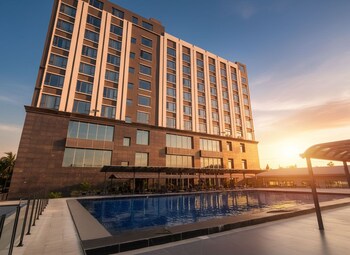 kinno international hotel limited
