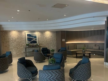 Shore Residences Moa Staycation,,3 star