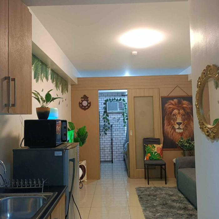 shore residences moa staycation