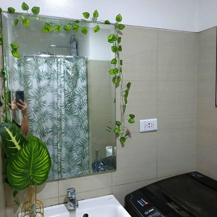 shore residences moa staycation