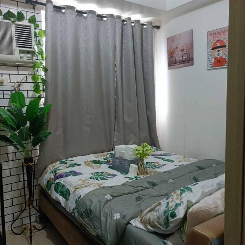 shore residences moa staycation