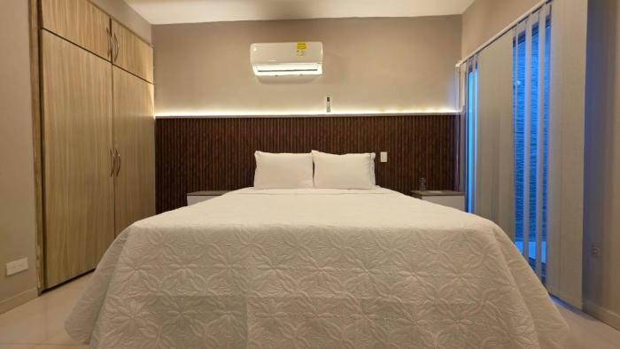 hotel casa la tablada aeropuerto