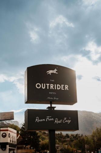 the outrider hotel