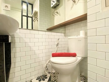 well furnished and cozy stay studio grand kamala lagoon apartment