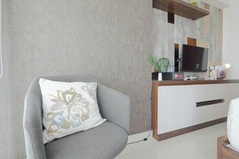cozy and good studio at grand kamala lagoon apartment