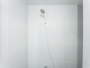 comfy and neat studio at tokyo riverside pik 2 apartment near tokyo hub
