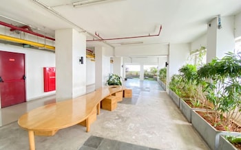 elegant and homey studio at grand kamala lagoon apartment