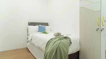 enjoyable spacious 2br space at apartment teluk intan