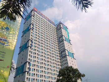 studio room apartment at grand dhika city near jatimulya lrt station