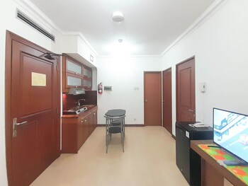 strategic 2br at apartment grand setiabudi