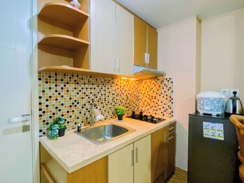compact warm 2br at springlake summarecon bekasi apartment