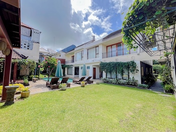serene designed and homey studio at villa casa de uli