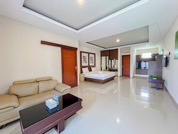 Serene Designed And Homey Studio At Villa Casa De Uli,,2 star