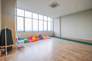Tranquil 1Br At Royal Sentul Park Apartment,,2 star