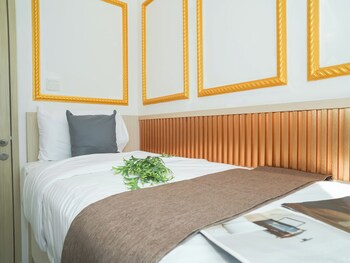 modern 2br for 3 pax at tokyo riverside pik 2 apartment