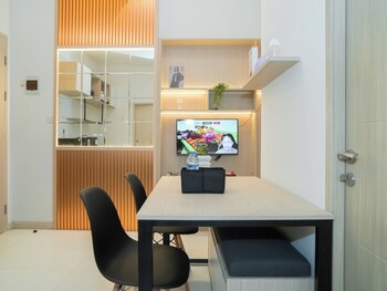 modern 2br for 3 pax at tokyo riverside pik 2 apartment