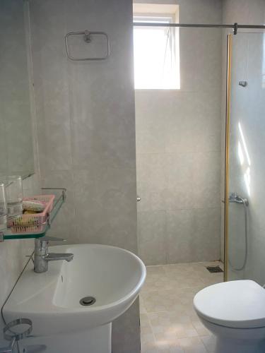 lotus apartment hotel