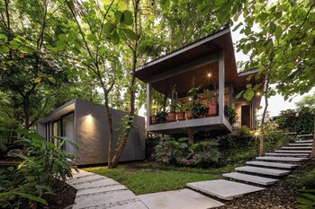 guru giri forest cabin studio villa include breakfast