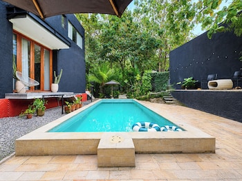 guru giri forest cabin studio villa include breakfast