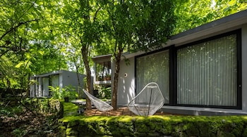 guru giri forest cabin studio villa include breakfast