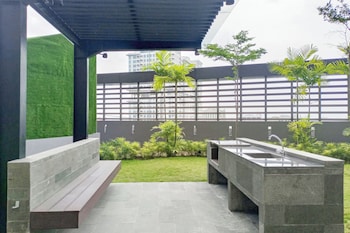 functional 3br at apartment podomoro city deli medan