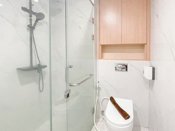 functional 3br at apartment podomoro city deli medan