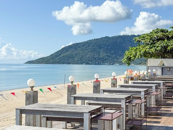 khanom