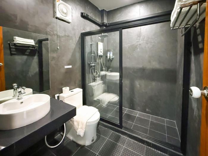 khanom paradise resort