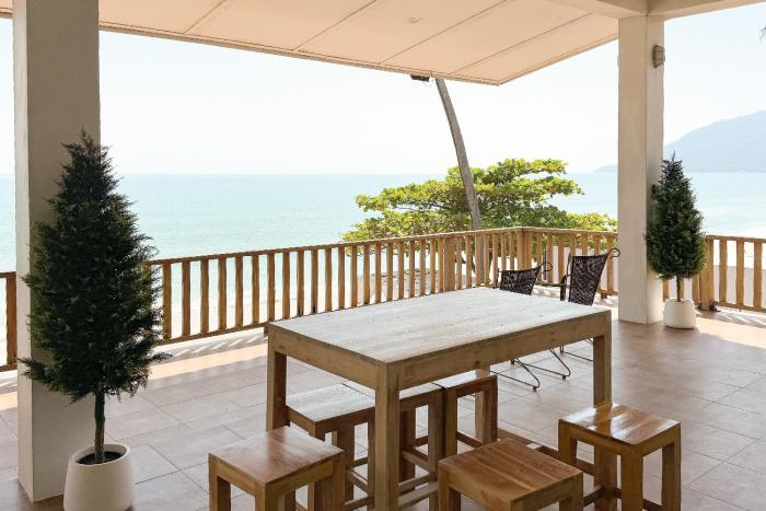 khanom paradise resort